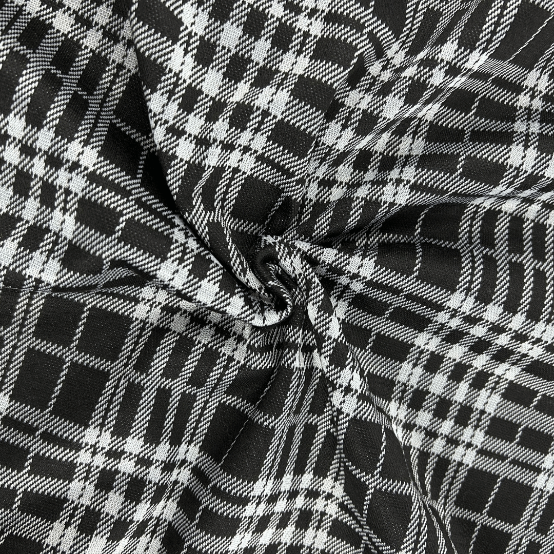 Black/White Plaid Jacquard Knit